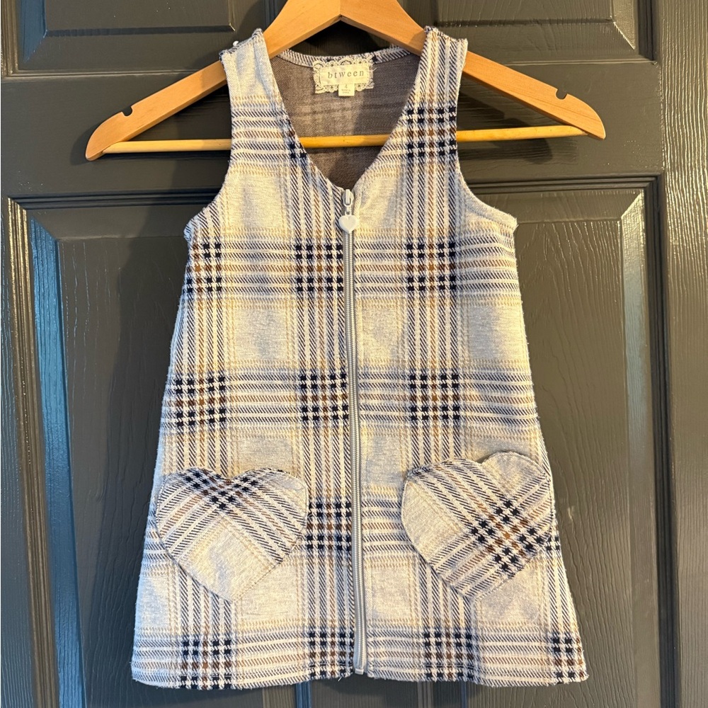 btween Girl’s Blue and White Plaid Dress with Heart Pockets Toddler Size 4